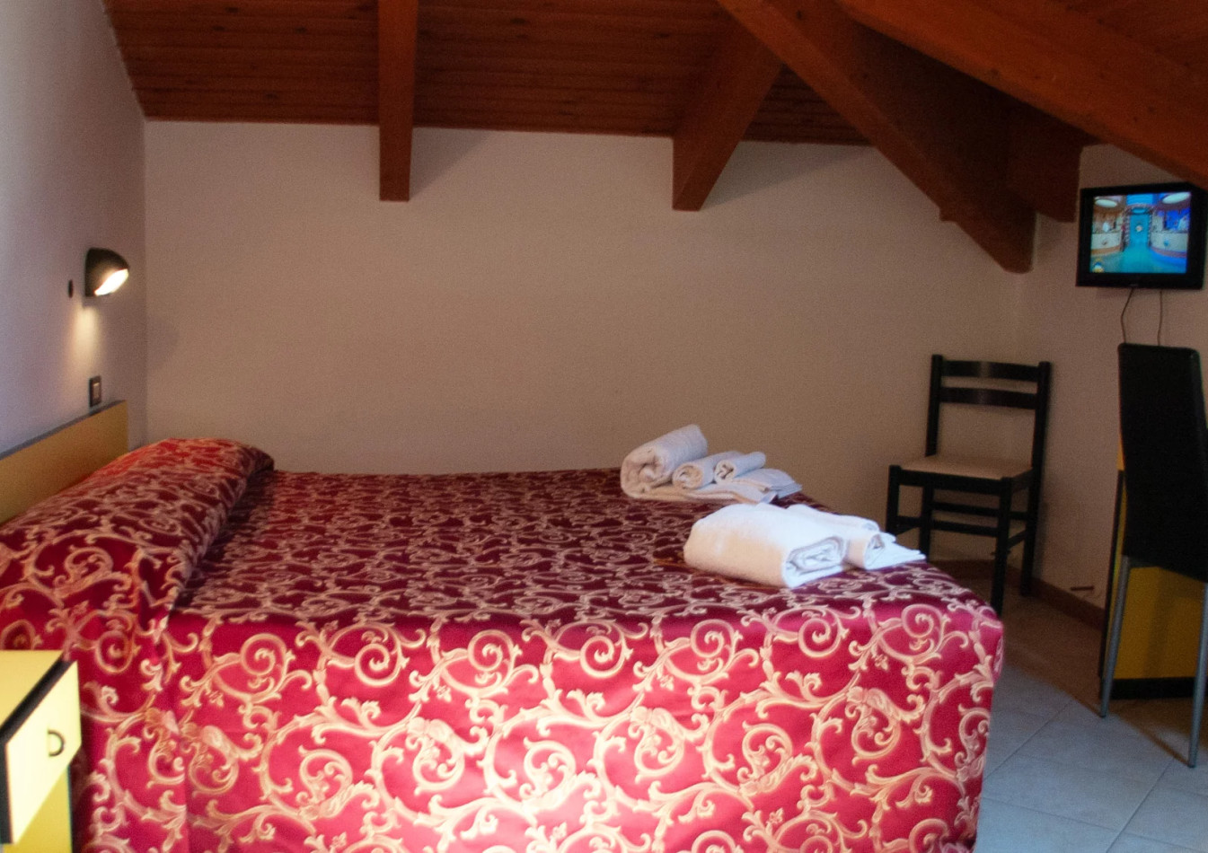 media.Slide_CameraEconomy_2Hotel_Miraggio_Rimini